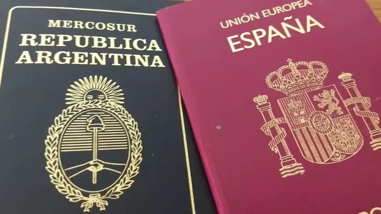 pasaporte argentino y español