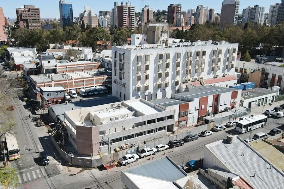 Hospital Provincial Neuquén Dr. Castro Rendón