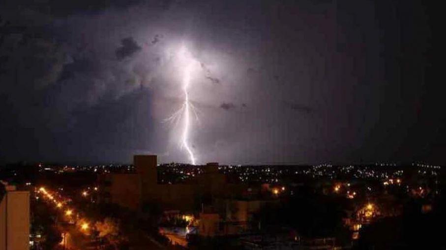 Tormenta electrica