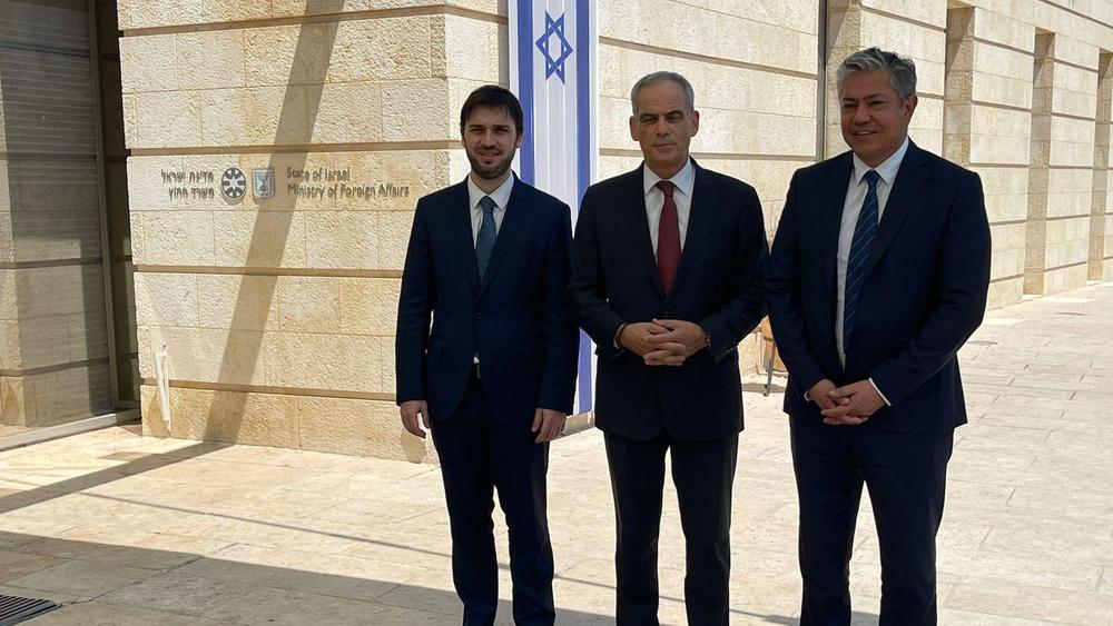 Gira Israel 01