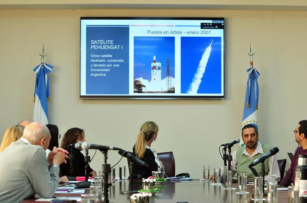 proyecto Pehuensat unco