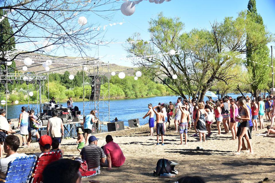 Fiesta del río Aluminé
